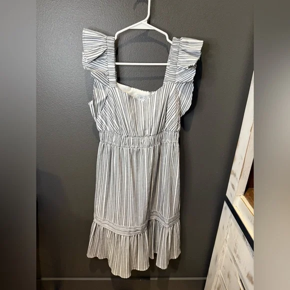 London Times Black and White Striped Maxi Dress - Picture 1 of 4